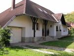 Villa in Karasz.
