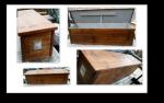 houten tuin kist voor lang tuingereedschap enz.