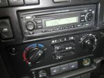 Defender auto radio