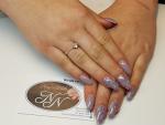 Nieuwe set acrylnagels of gelnagels