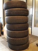 Stapeltje Banden 16 inch