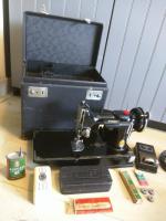 Singer Featherweight 221 naaimachine 1934
