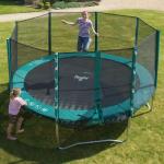 Trampolines, ingegraven en 'gewone'