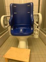 Opzetstoel voor op het toilet